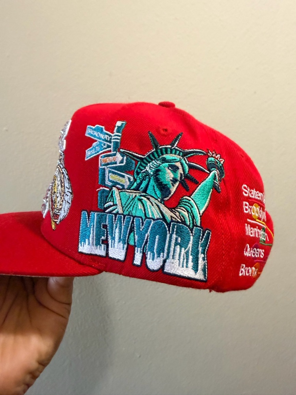 Custom Yankees snapback with Rhinestone - Picture 2 of 5